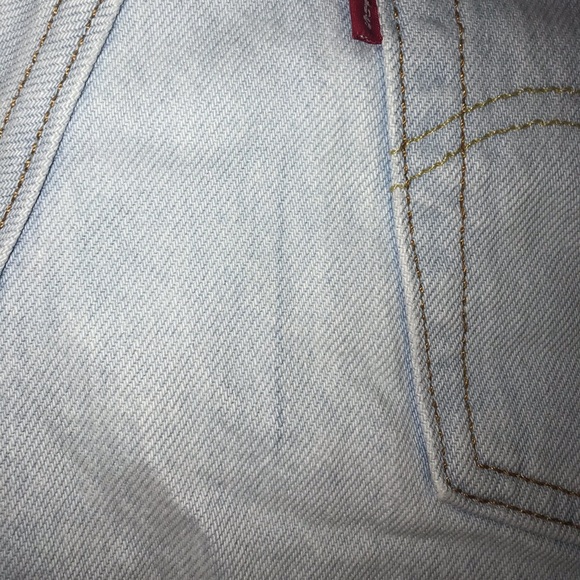 Levi’s❌SOLD❌ - Picture 8 of 8